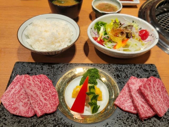 高級和洋風燒肉店🔥食雪花紋理和牛❄️🐄