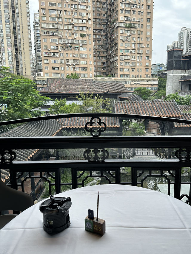A restaurant with beautiful and tranquil garden