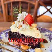 🎂 Let Me Tell You Our Story Cafe
