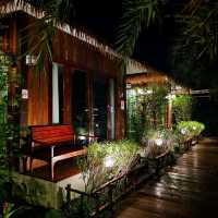 ที่พักติดริมคลอง อัมพวา