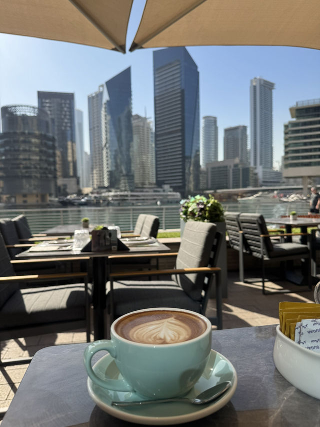 Stunning Waterfront District: Dubai Marina