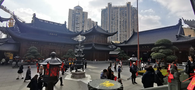Merit at Jade Buddha Temple, Shanghai