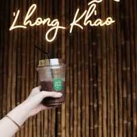 คาเฟ่หลงเขา: คาเฟ่ลับกลางป่าใหญ่