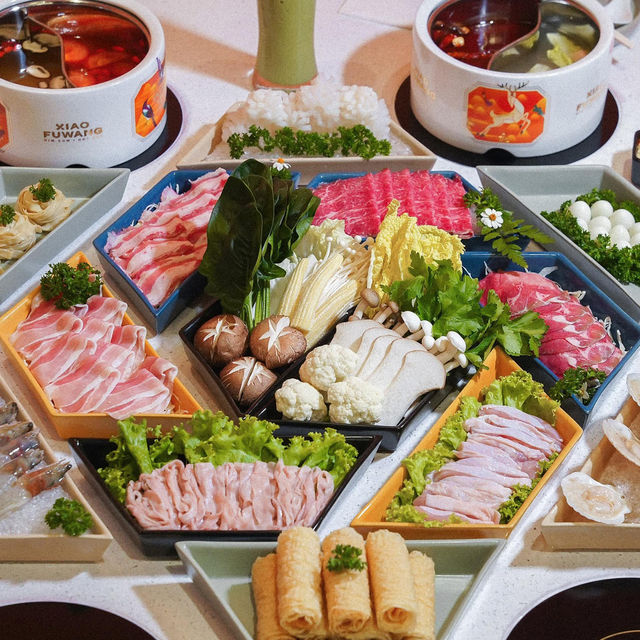Xiao Fuwang Hotpot 🌶️🥬🥩🍤🫕