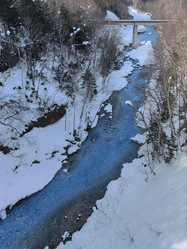雪季限定~冰柱白鬚瀑布
