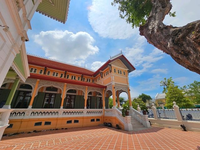 พระตำหนักเพ็ชร ณ วัดบวรนิเวศวิหาร
