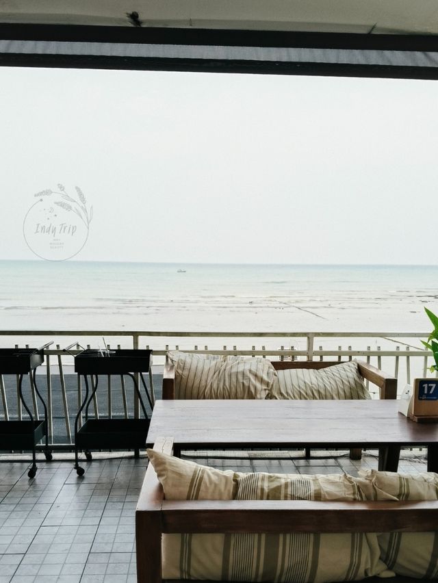 🏖 ทานอาหารชิลๆ รับลมทะเล ครัวแสมสารซีฟู๊ด