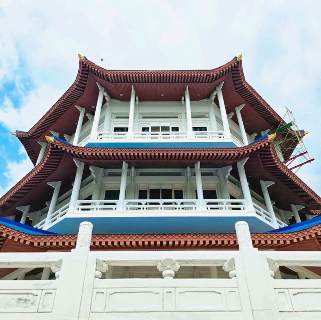 วิหารแก้วพระโพธิสัตว์กวนอิม