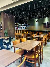 Astons Specialities at 1 Utama: Sustainable Dining Meets Steakhouse Excellence