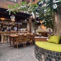 gorgeous looking restaurant. 