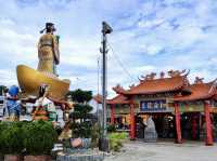 🏮✨ *Chong Long Gong Temple: A Sacred Oasis in Johor’s Heart!* ✨🏮