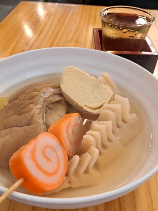 【近江町市場飲食街 いっぷく横丁:石川県金沢市】