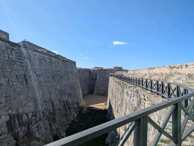 ハバナ、カバーニャ要塞