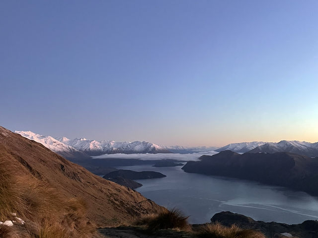 紐西蘭南島｜Wanaka｜Roy’s Peak｜凌晨出發，只為一場屬於山與光的約定