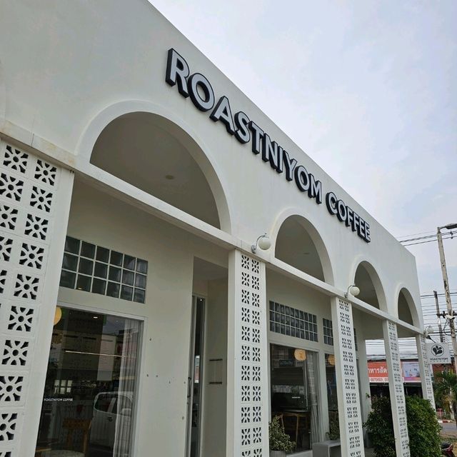 🍁ROASTNIYOM | กาแฟรสนิยม ที่ยอดนิยมของเชียงใหม่🔆