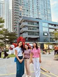 Malling in Manila