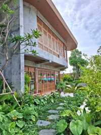 คาเฟ่ฟีลญี่ปุ่น Hitch & Round Cafe and Space