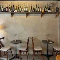 คาเฟ่หลบมุมย่านสาทร ร้าน Small Table 