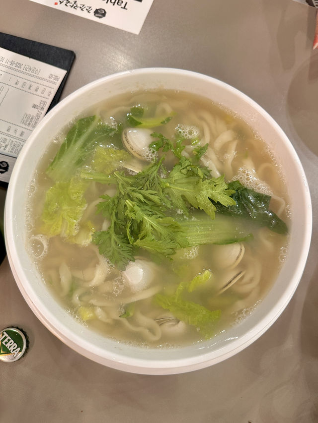 【韓国|市庁】ジョジョカルグクス 市庁店