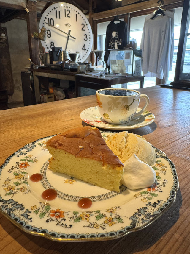 【福岡グルメ】日々お客さんで賑わうセルフリノベーションした古民家カフェ☕️