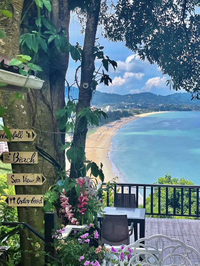 普吉島的寧靜天堂💕卡倫海灘