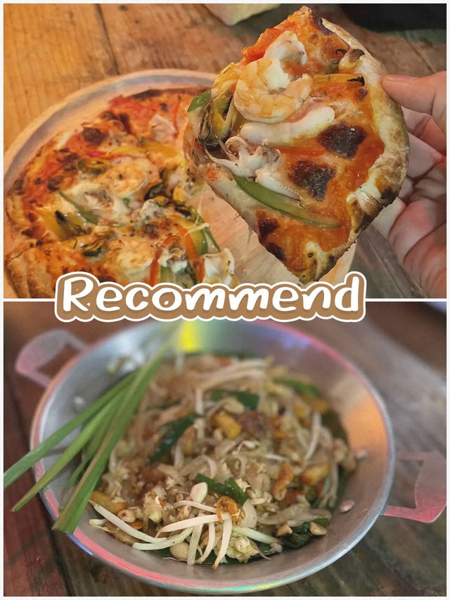 ร้าน (ไม่)ลับ ฉบับหลบฝน ชิดไหล่ศิลปิน