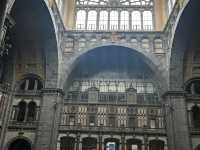 สถานีรถไฟAntwerp สวยสง่าล้ำค่าวัฒนธรรม