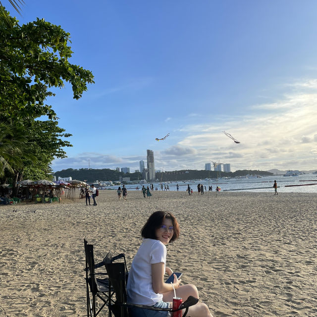 🌴 Pattaya Beach – A Bit of Miami in Thailand 🌊