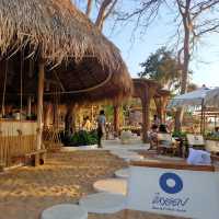 超有氛圍落落海邊餐廳💕The Oxygen Beachfront Oasis 