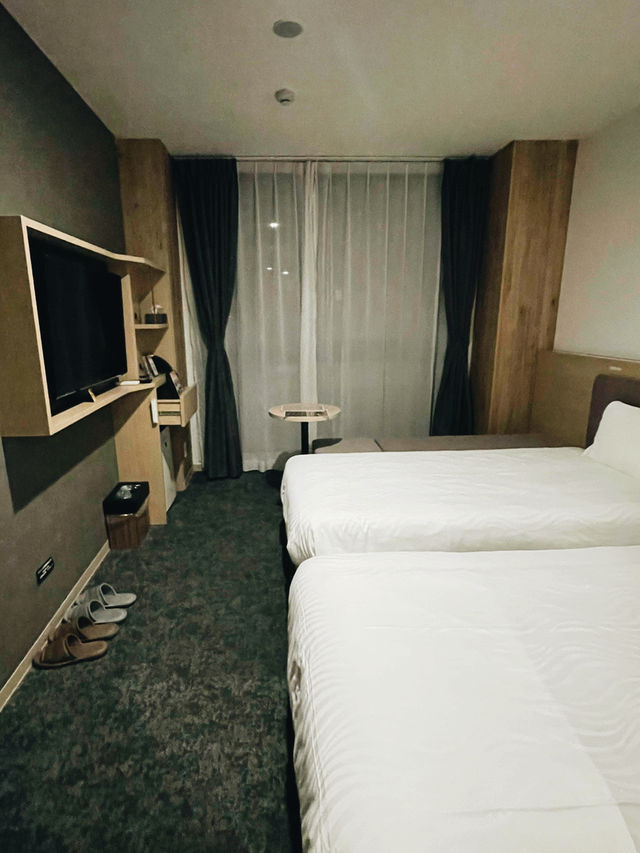 日本 大阪｜Henn na Resort & Spa Kansai Airport｜機場旁的智能住宿＋溫泉體驗