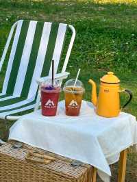 Favor Field Cafe