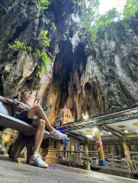 Batu Caves – Climbing Colors, Culture & Curious Monkeys