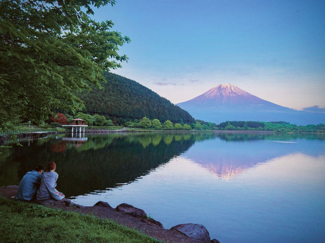 ทะเลสาบทานูกิ (Lake Tanuki / 田貫湖) — ทะเลสาบเล็ก ๆ 