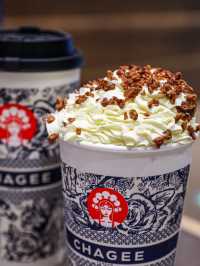 🇨🇳高端國風現製奶茶「CHAGEE霸王茶姬」