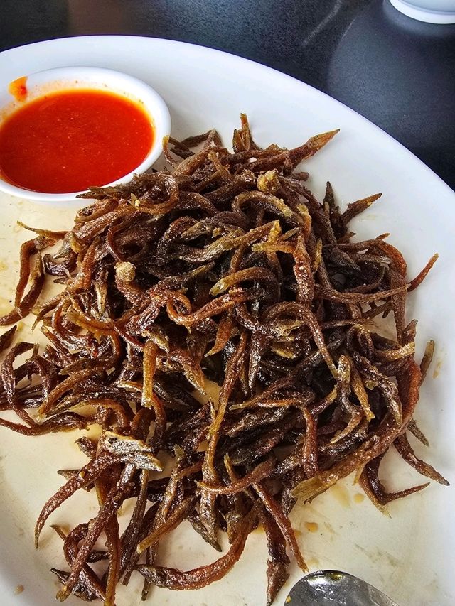 มุมอร่อย ศรีราชา ร้านอาหารทะเลดังในศรีราชา ชลบุรี