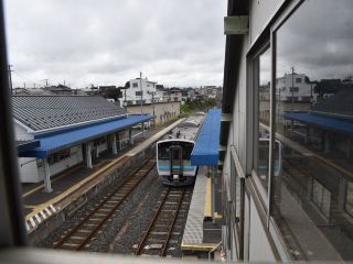 日本車站-鮫車站