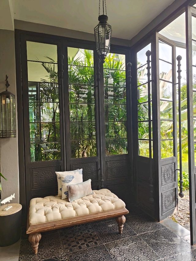 The Hidden Resort & Restaurant รีสอร์ทลับในป่า
