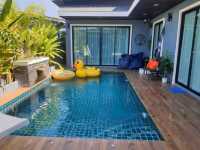 RW POOL VILLA ชะอำ