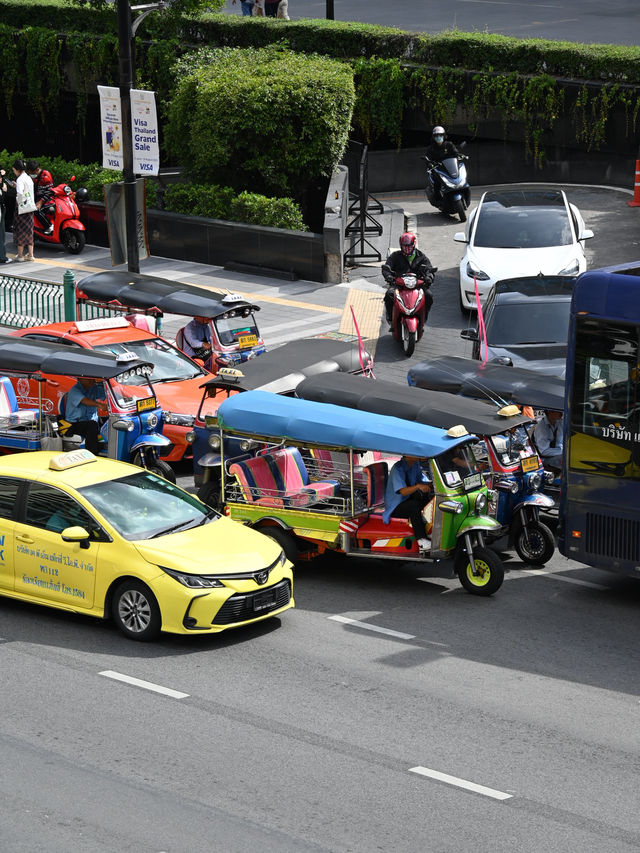 Bangkok: Where Chaos Whispers Magic