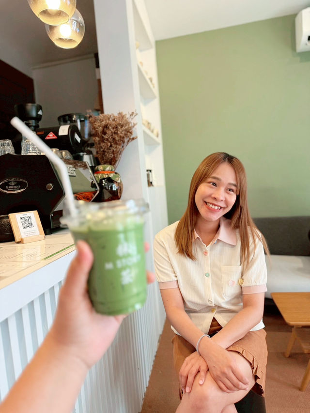 ร้านมัทฉะเจ้าดังเมืองเพชร ต้อง M story tea room