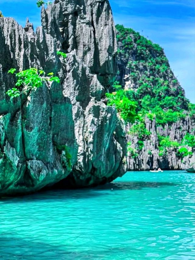 Still Waters, Grand Walls: Big Lagoon, El Nido