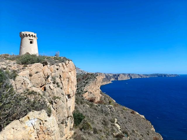 Torre del Cap d’Or Is Pure Coastal Gold