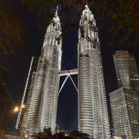 Solo Adventure at KLCC: Sky High Views & Urban Escapes!** 🌆✨  