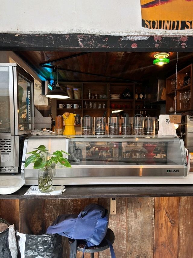 CHALK FARM Bar & Coffee