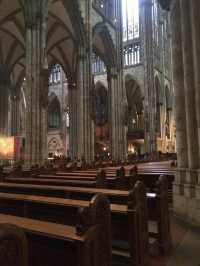 【Kölner Dom／ケルン大聖堂｜“世界遺産にしてドイツが誇るゴシックの最高傑作”】