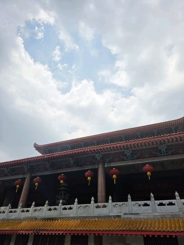 📍Kek Lok Si Temple – สายบุญ สายชิล ต้องมา!