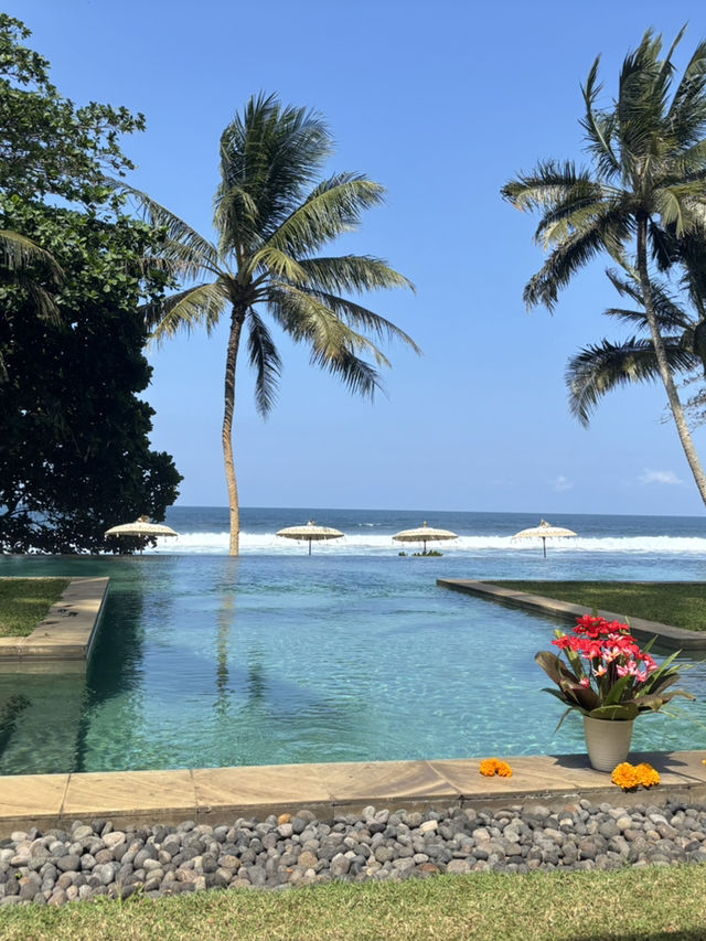 Surf, Sand, and Serenity: A Black Sand Escape in Bali 🥥