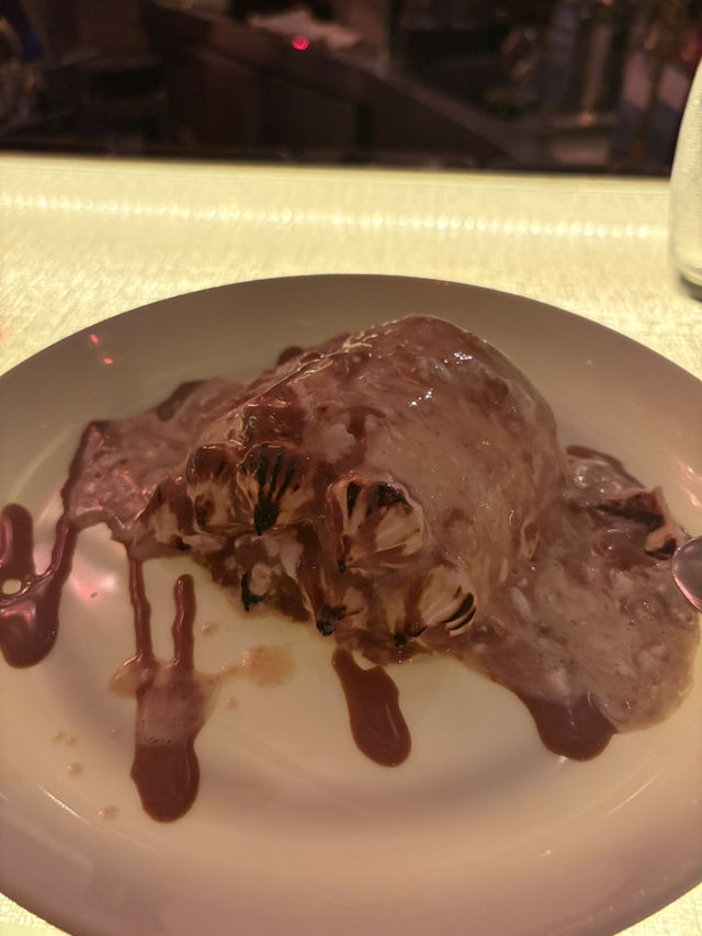 【東京🗼】青い炎のケーキが人気のおしゃれすぎるラウンジ🥂 【東京🗼】青い炎のケーキが人気のおしゃれすぎるラウンジ🥂