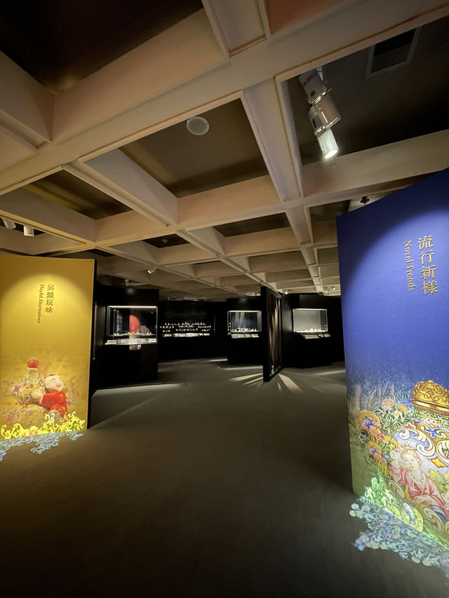🇭🇰 An exhibition of snuff bottles in Hong Kong museum of art 🇭🇰 An exhibition of snuff bottles in Hong Kong museum of art