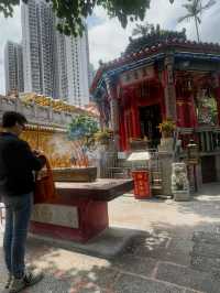 “วัดที่ใคร ๆ ก็ว่า ‘ขอแล้วสมหวัง’ ⛩️🇭🇰”